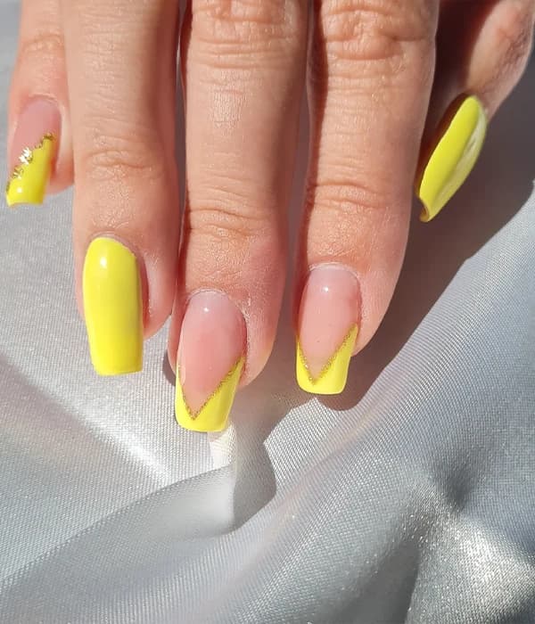 Gel podaljševanje nohtov