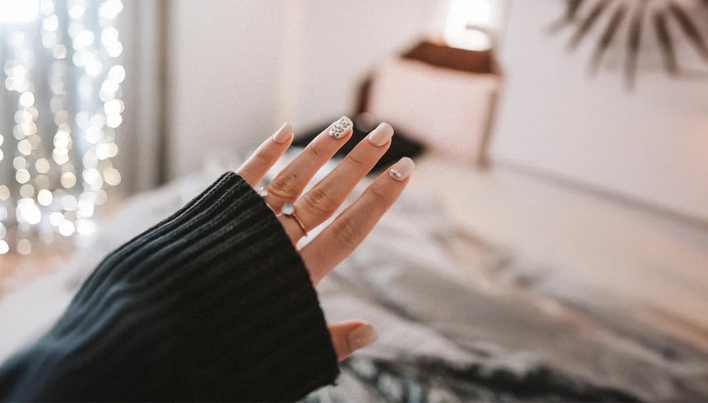 Nail art in poslikave nohtov